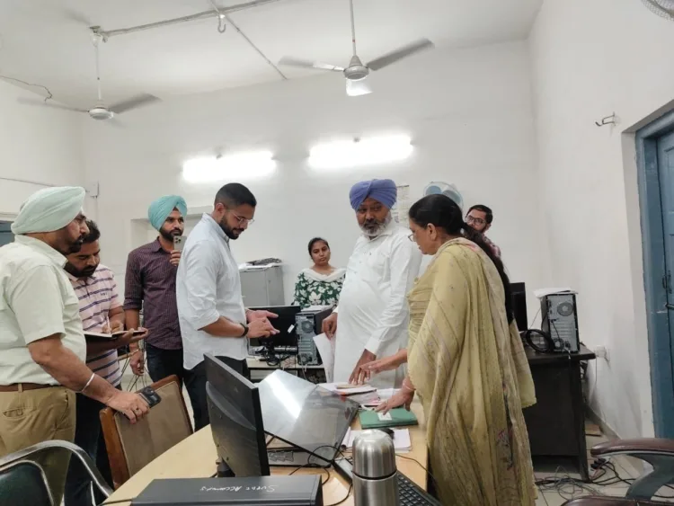 वित्त मंत्री द्वारा बड़ी कार्यवाही, आबकारी और कर विभाग की औचक चैकिंग 1 Harpal Singh Cheema