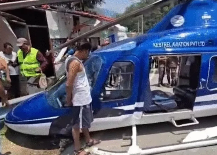 Uttarakhand private helicopter made emergency landing in Guptkashi of Rudraprayag district