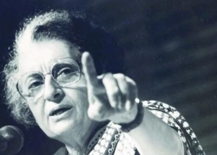 emergency story indira gandhi govt sents 200 journalists into jail