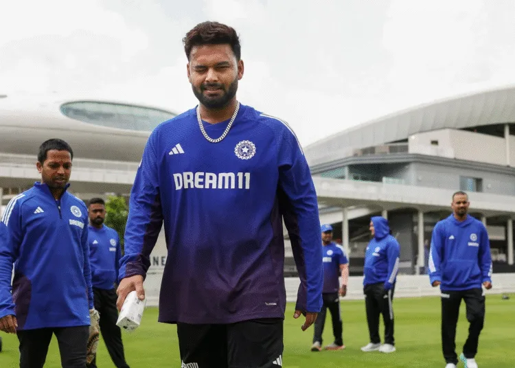 ind vs eng injury scare for team India Rishabh Pant Hit on left arm during practice session