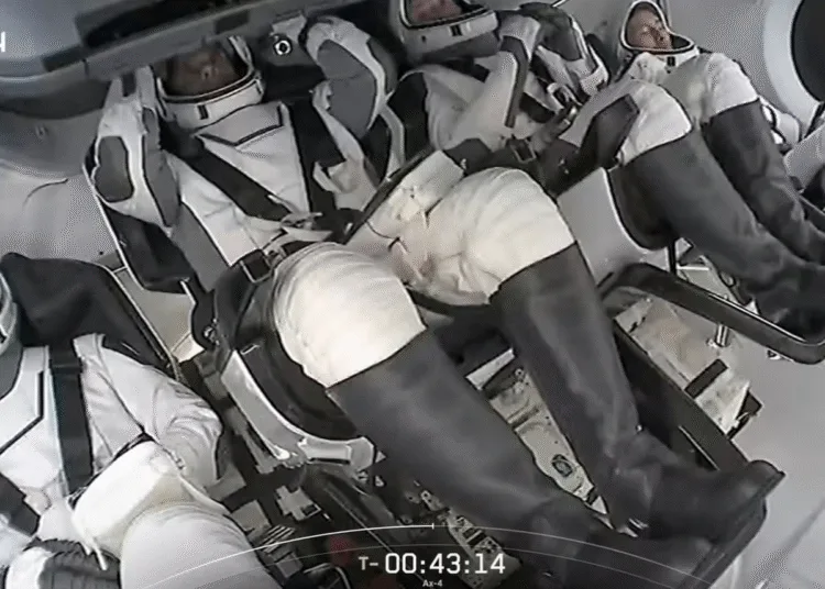 india tiranga on my shoulders shubhanshu shukla message from spacecraft