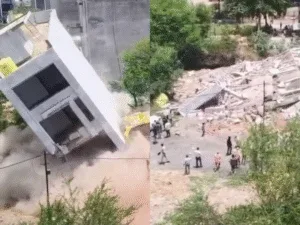 indore building explosion owner says 15 lakh bribe demanded