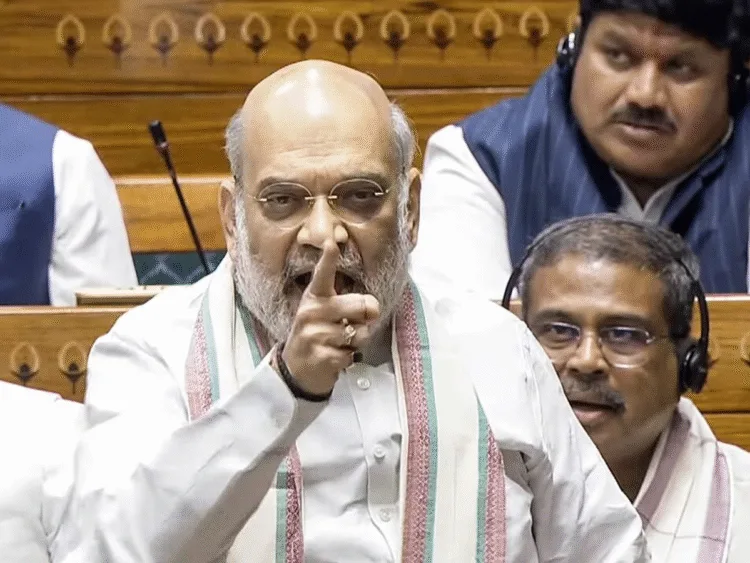 Voter ID, Chocolate से Terrorist की पहचान – Amit Shah का पाकिस्तान पर करारा वार! 1 Amit Shah