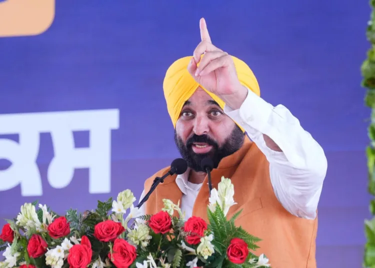 आपकी पाई-पाई का पूरा हिसाब! 'मिशन चढ़दीकला' के साथ मान सरकार ने रखी पारदर्शिता की नई नींव 1 CM Bhagwant Mann