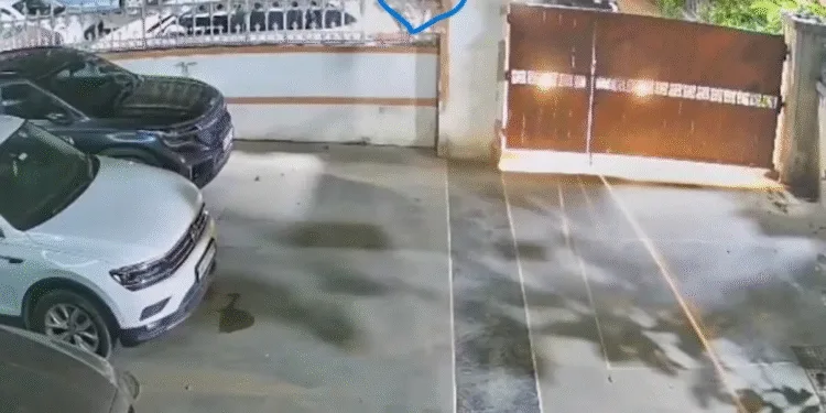 Gopal Khemka Murder CCTV Video shows shooter was waiting near gate to kill Patna businessman