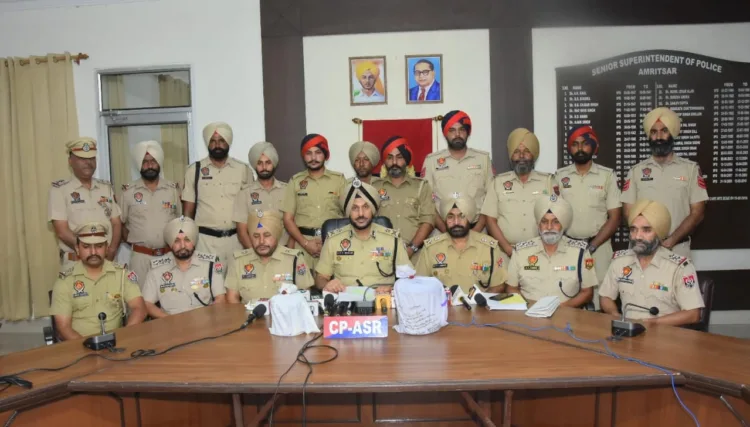 अमृतसर में एक नाबालिग समेत चार तस्कर काबू; 6 किलोग्राम हेरोइन बरामद 1 Punjab Crime