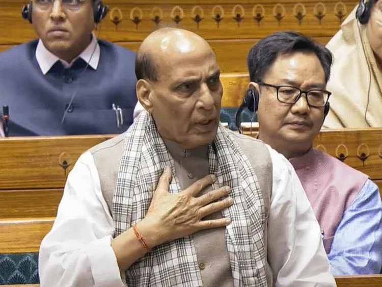 Operation Sindoor: राजनाथ सिंह का खुलासा – क्यों रोका गया पाकिस्तान में घुसकर किया गया हमला? 1 Why did Operation Sindoor stop Rajnath Singh told real reason in Lok Sabha