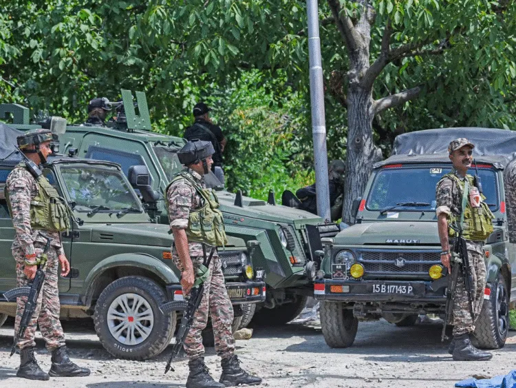 ऑपरेशन सिंदूर के बाद PAK की बड़ी साजिश नाकाम, भारतीय जवान शहीद 1 Indian Soldier Killed In Action Near Line Of Control In Major Provocation By Pakistan