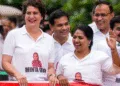Priyanka Gandhi Parliament wearing Bihar Minta Devi photo T shirt 124 Not Out
