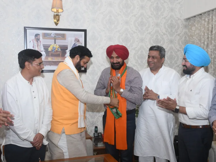 SAD छोड़ते ही Vigilance की छापेमारी – Ranjit Gill की नई पारी पर हुए सवाल खड़े! 1 Ranjit Gill join BJP