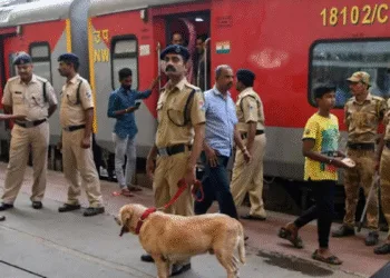 News Air | Breaking News Today | Latest News | Hindi News Portal 79 Shatabdi Express Bomb Threat