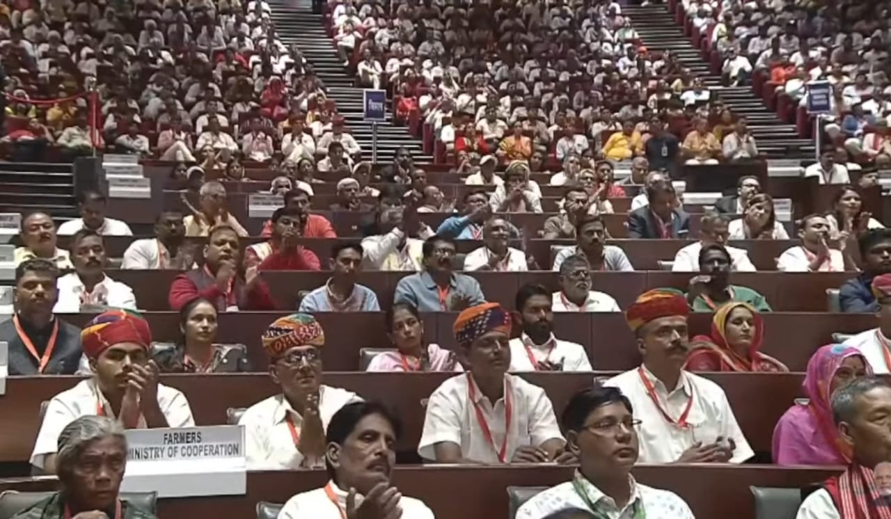 प्रधानमंत्री श्री नरेंद्र मोदी ने किया "प्रधानमंत्री धन-धान्य कृषि योजना" और "दलहन आत्मनिर्भरता मिशन" का शुभारंभ 4 3 2