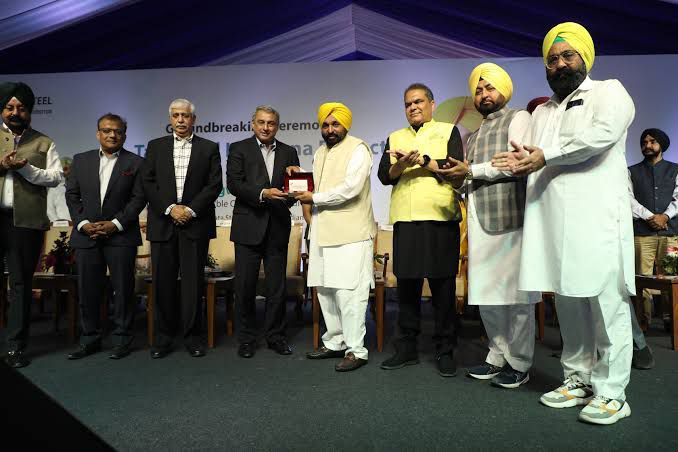 पंजाब में स्टील सेक्टर को मिली और ताक़त! मान सरकार के औद्योगिक नीति के तहत ₹342 करोड़ का निवेश और 1,500 नई नौकरियां! 1 CM Mann