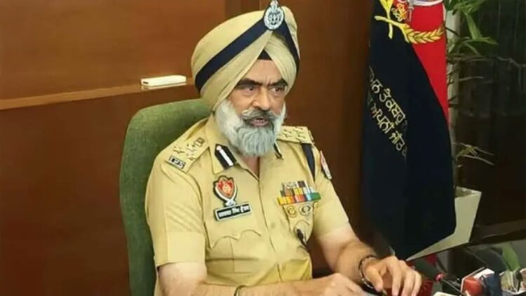 7.36 करोड़ कैश, Mercedes और 150 एकड़ जमीन! पंजाब के पूर्व DIG पर CBI का शिकंजा 1 Dig harcharan singh bhullar bribery case