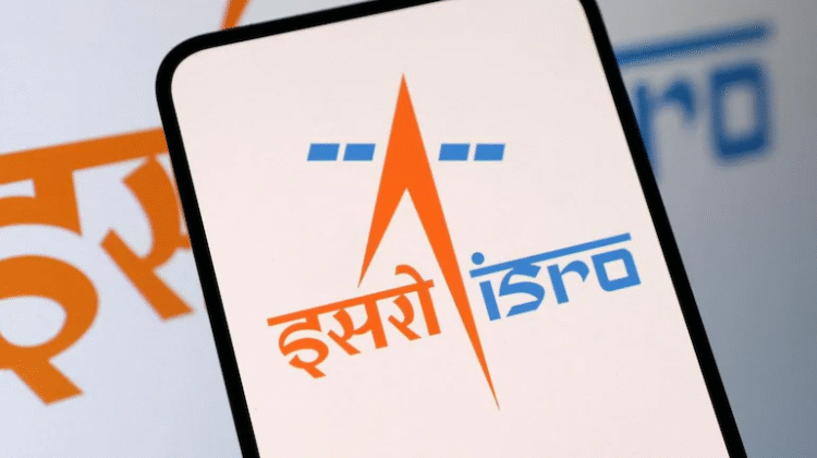 ISRO Recruitment 2025: सिर्फ 10वीं पास भी बन सकते हैं सरकारी कर्मचारी! ₹92,000 तक सैलरी का मौका 1 ISRO
