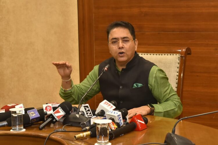 खेती अवशेषों के निपटारे और सौर ऊर्जा से रोशन होगा पंजाब 1 Aman Arora