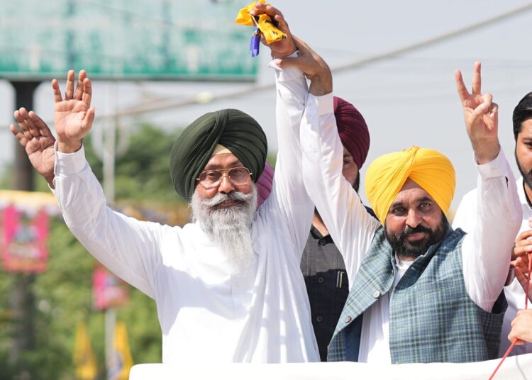 CM Mann With Harmeet