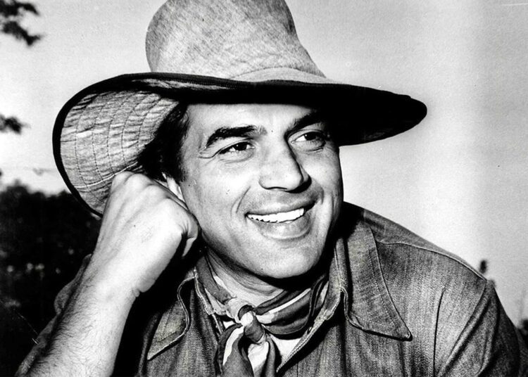 Dharmendra World Media Tribute