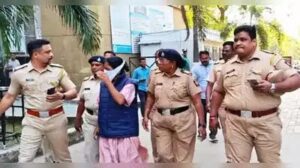 Maharashtra से अरेस्ट Fake Women IAS का Delhi Car Blast