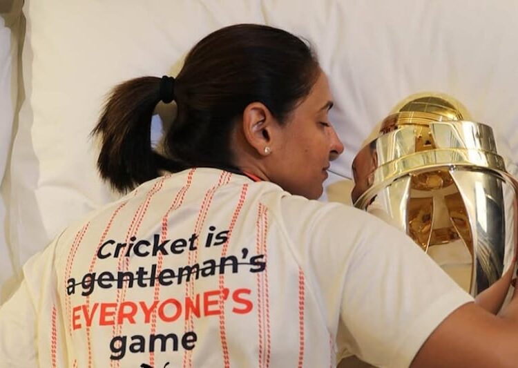Harmanpreet Kaur T-shirt Message