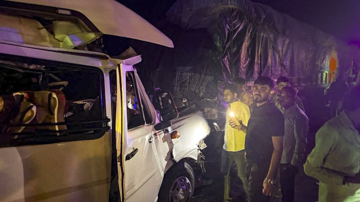 24 घंटे में 5 बड़े Road Accident, Jaipur-Telangana में 60 Maut, सड़कों पर 'तांडव' 3 India Road Accidents 4