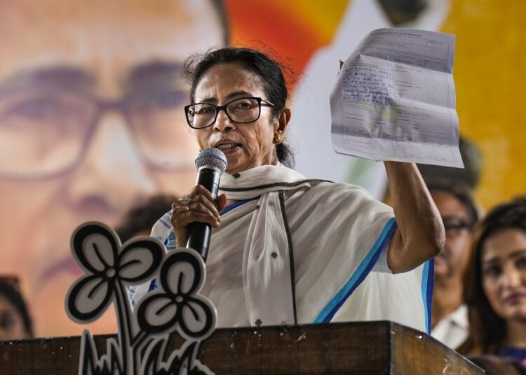 Mamata Banerjee SIR