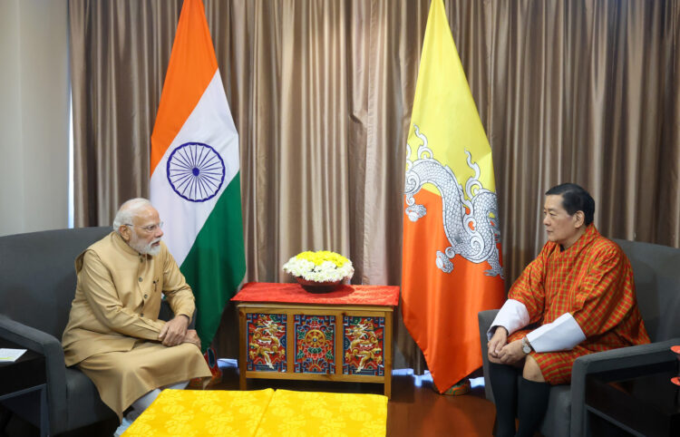 PM Modi Bhutan Visit: PM मोदी ने चौथे नरेश को दी बधाई, कालचक्र दीक्षा में हुए शामिल 1 PM Modi