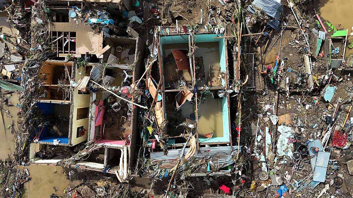 Typhoon Kalmaegi का फिलीपींस में कहर, 90 की मौत, कारें चढ़ीं, छतें उड़ीं 3 Typhoon Kalmaegi 3