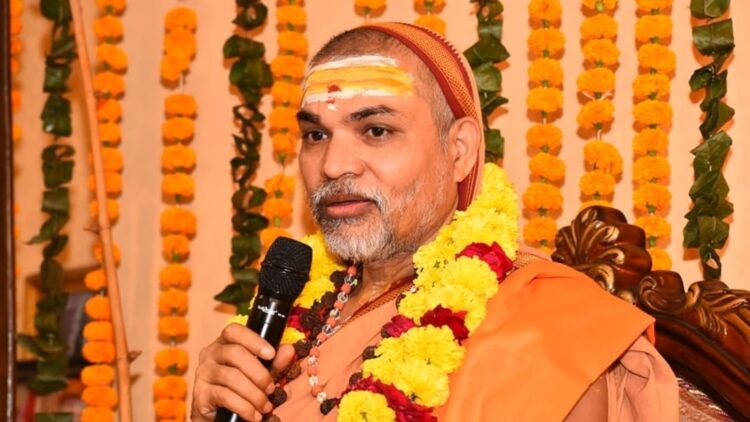 Nitish Kumar Burqa Controversy: बुर्का हटाने पर भड़के शंकराचार्य, बोले- 1 Shankaracharya Avimukteshwaranand