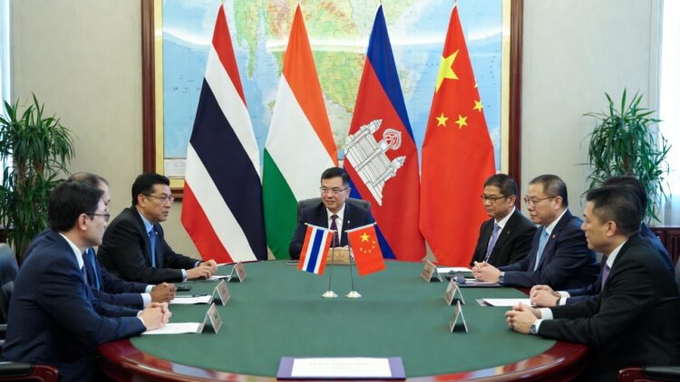 ट्रंप रह गए पीछे, चीन ने कराई Thailand Cambodia Peace Deal, देखें रिपोर्ट 1 Thailand Cambodia Peace Deal