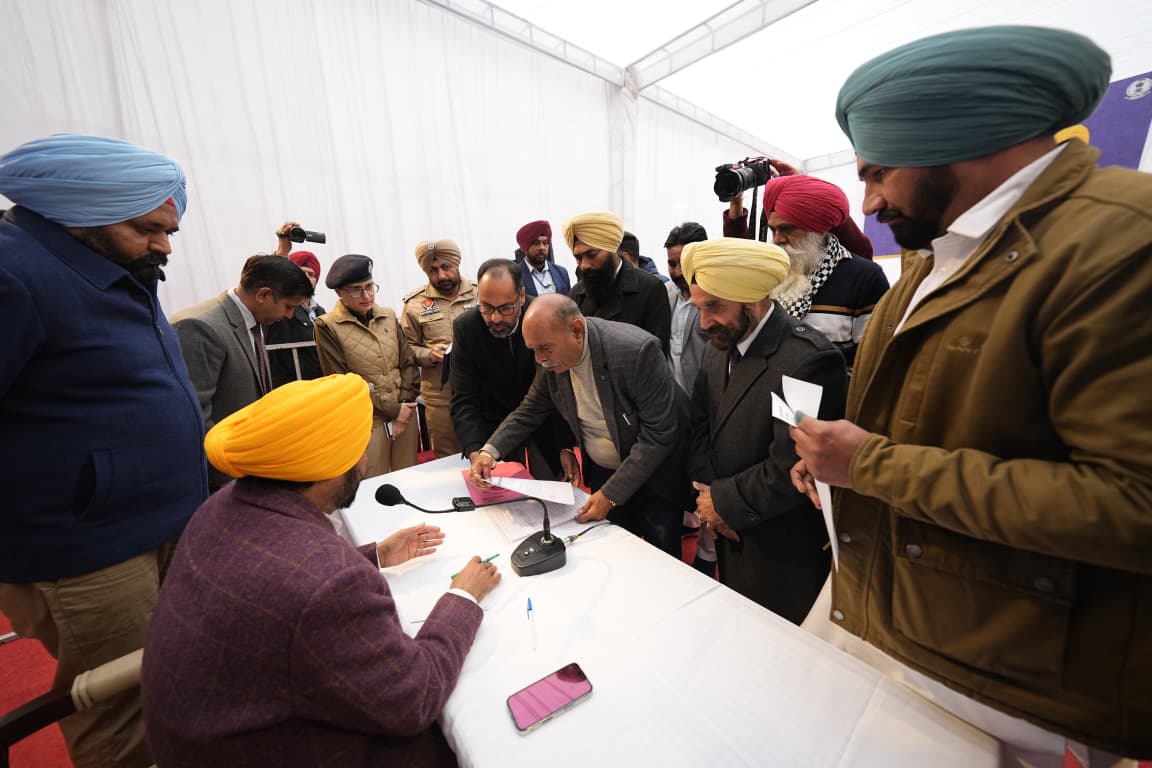 जालंधर में लोक मिलनी: "अब महलों से नहीं, जनता के बीच से चलेगी सरकार" 11 CM Bhagwant Mann Lok Milni Jalandhar