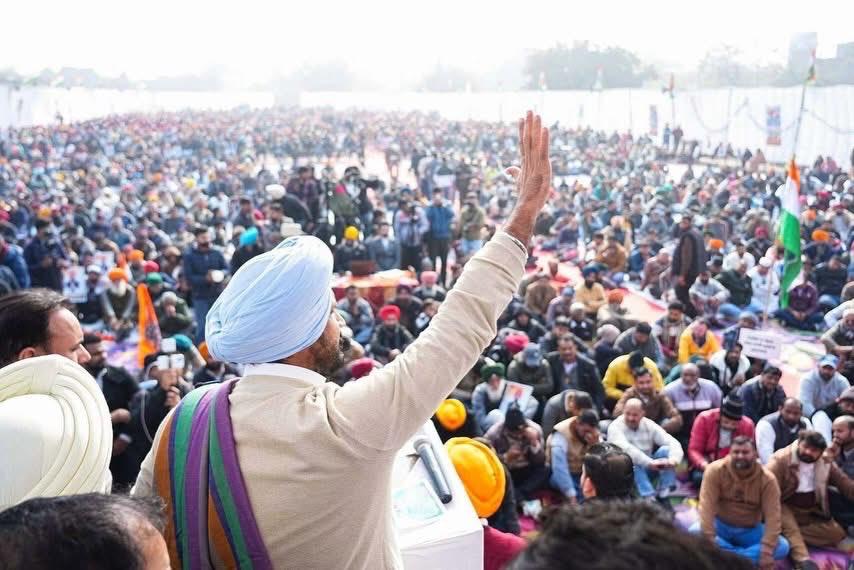 Manrega Bachao : "भाजपा की B-टीम हैं भगवंत मान", कांग्रेस का बड़ा हमला और संग्राम! दागे तीखे सवाल! 4 Congress 3