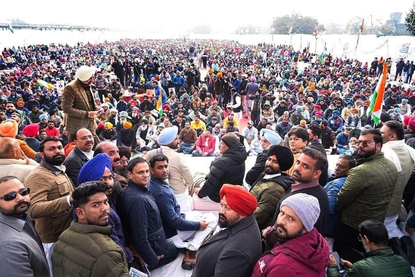 Manrega Bachao : "भाजपा की B-टीम हैं भगवंत मान", कांग्रेस का बड़ा हमला और संग्राम! दागे तीखे सवाल! 3 Congress 4