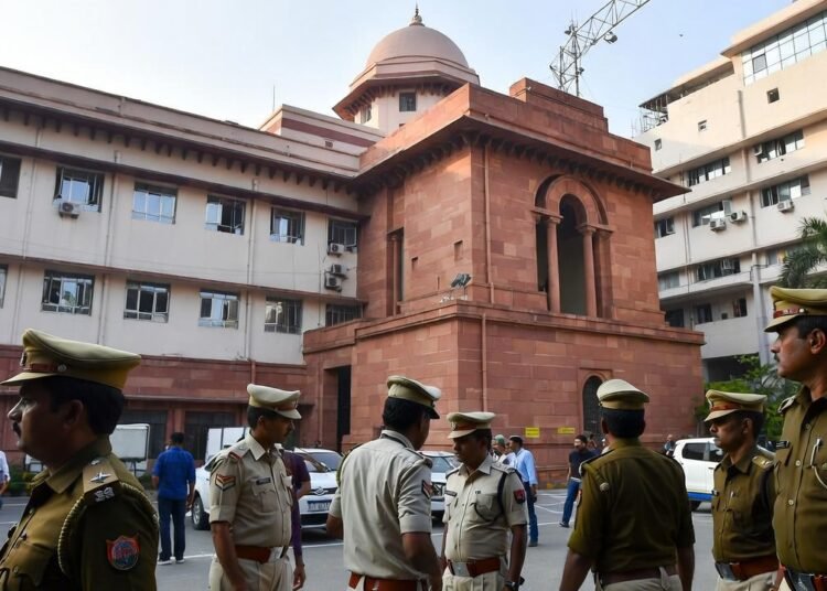 Jharkhand ED Police Clash