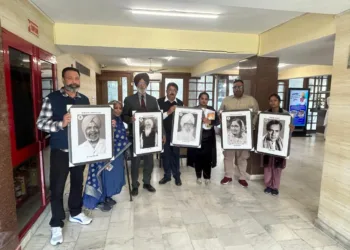 20 prominent writers and scholars