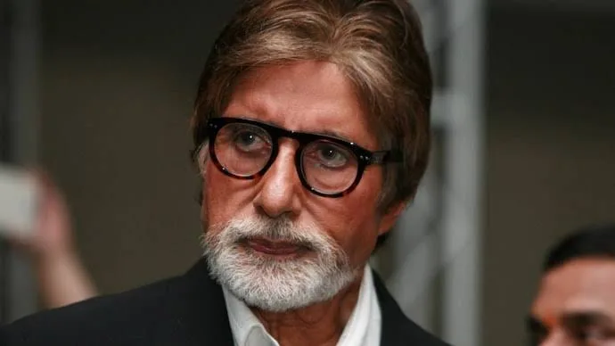 Amitabh Bachchan Controversy: ‘तीसरे दर्जे का देश’ क्यों लिखा, बिग बी ने खुद बताया सच 1 Amitabh Bachchan Third World Country Remark