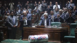 Khawaja Asif Pakistan US