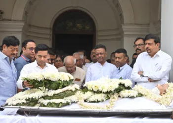 Veteran Leader Mukul Roy Passes Away