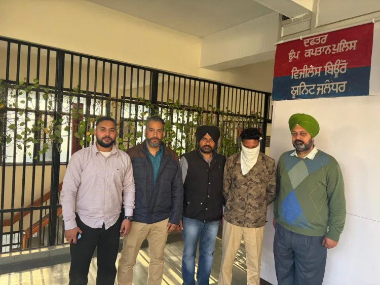 Vigilance Bureau nabs Naib