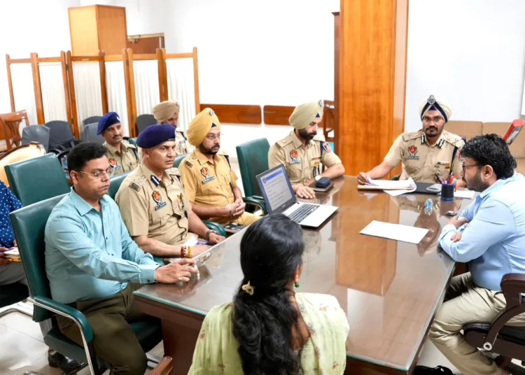 Punjab New Jail Minister: डॉ. रवजोत सिंह ने संभाला पदभार, जेलों को बनाएंगे सुधार केंद्र 1 Punjab New Jail Minister