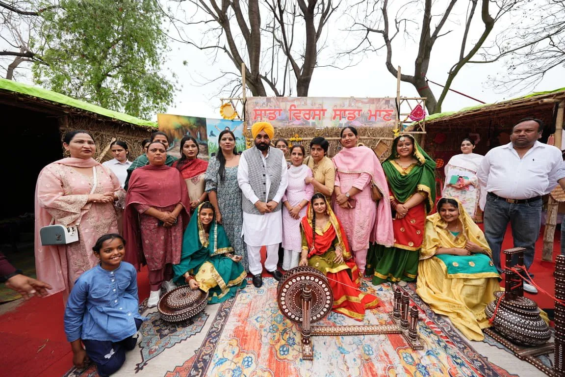 Punjab Women Empowerment: CM भगवंत मान बोले "घर चलाने वाली महिलाएं अब देश चलाएं", 100 उद्यमियों को सम्मानित 3 Punjab Women Empowerment