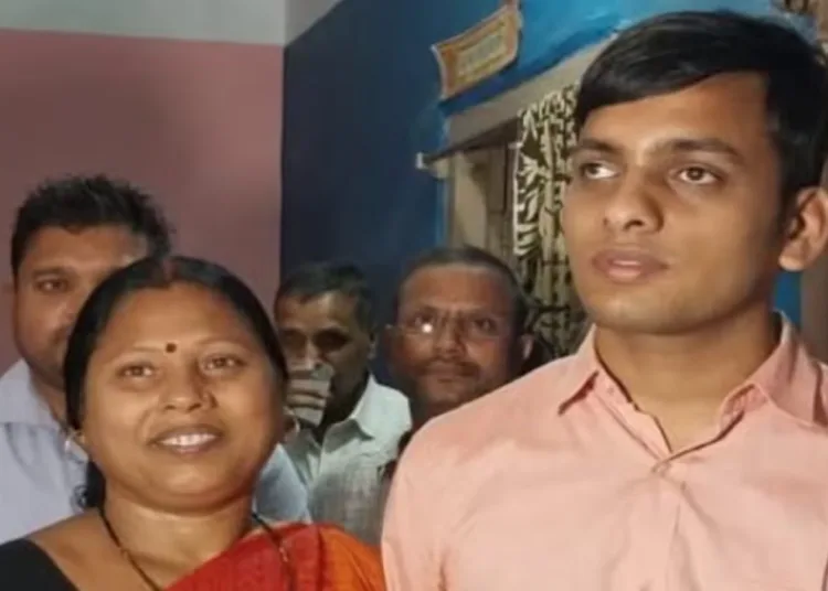 UPSC Topper Ravi Raj Visually Impaired AIR 20