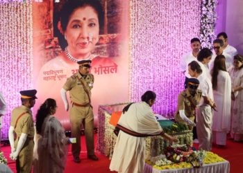 Asha Bhosle Funeral
