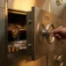 Bank Locker Rules: वित्त मंत्री का बड़ा बयान, कोई नहीं देख सकता सामान 12 Bank Locker Rules