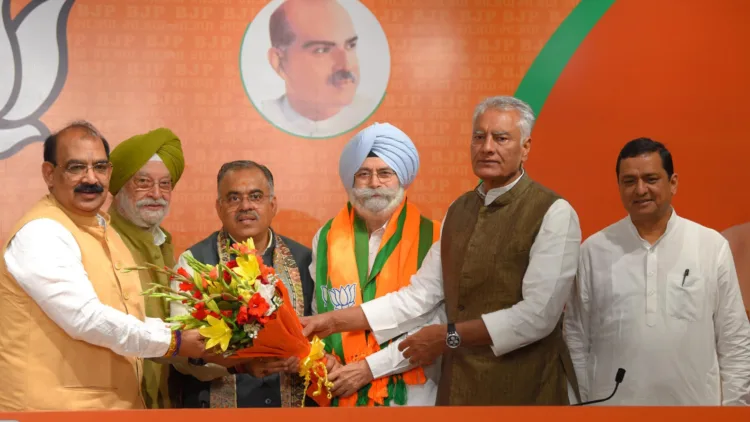 HS Phoolka Joins BJP