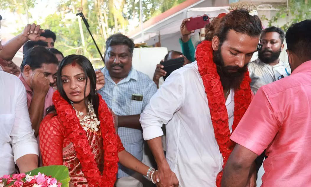 Monalisa Wedding Controversy