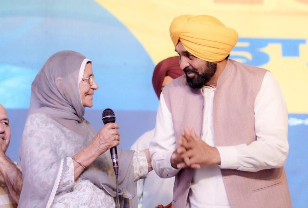 Mukh Mantri Maavan Dheeyan Satkar Yojana: महिलाओं को हर महीने ₹1500 तक मिलेंगे 69 Mukh Mantri Maavan Dheeyan Satkar Yojana