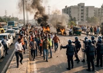 Noida Employee Protest