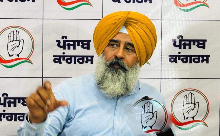 Hockey Jersey Color Controversy: परगट सिंह ने कहा - हॉकी जर्सी का रंग बदलना खेलों का भगवाकरण 13 Pargat Singh