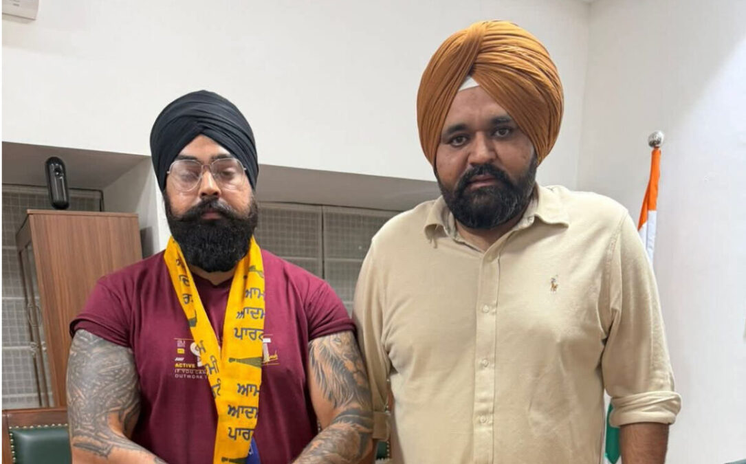 Super Khalsa AAP Join